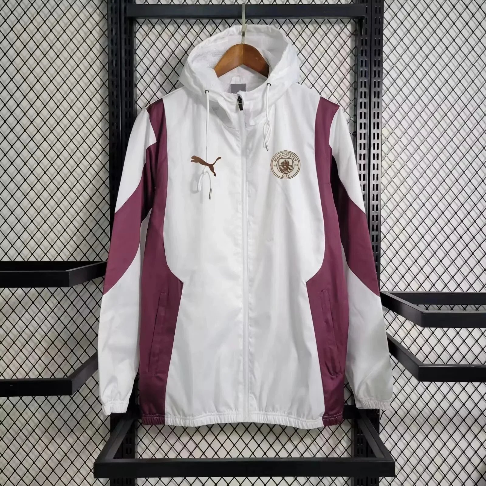 03 03