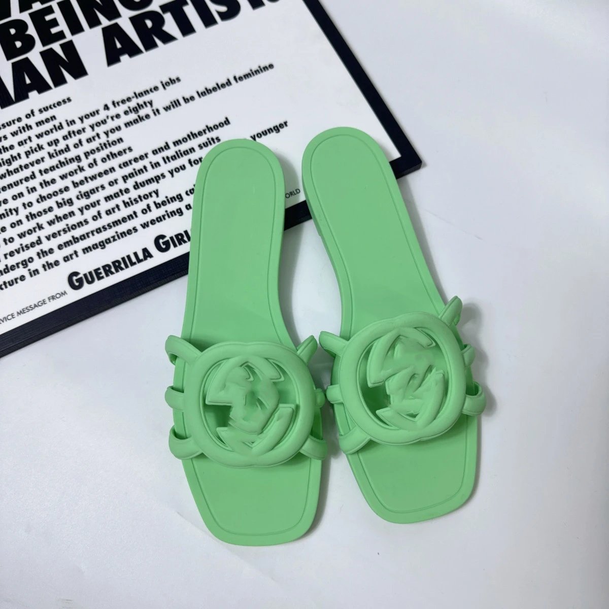 浅绿色 浅绿色