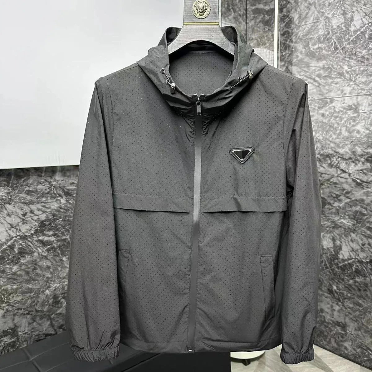 深灰(Breathable coat) 深灰(Breathable coat)