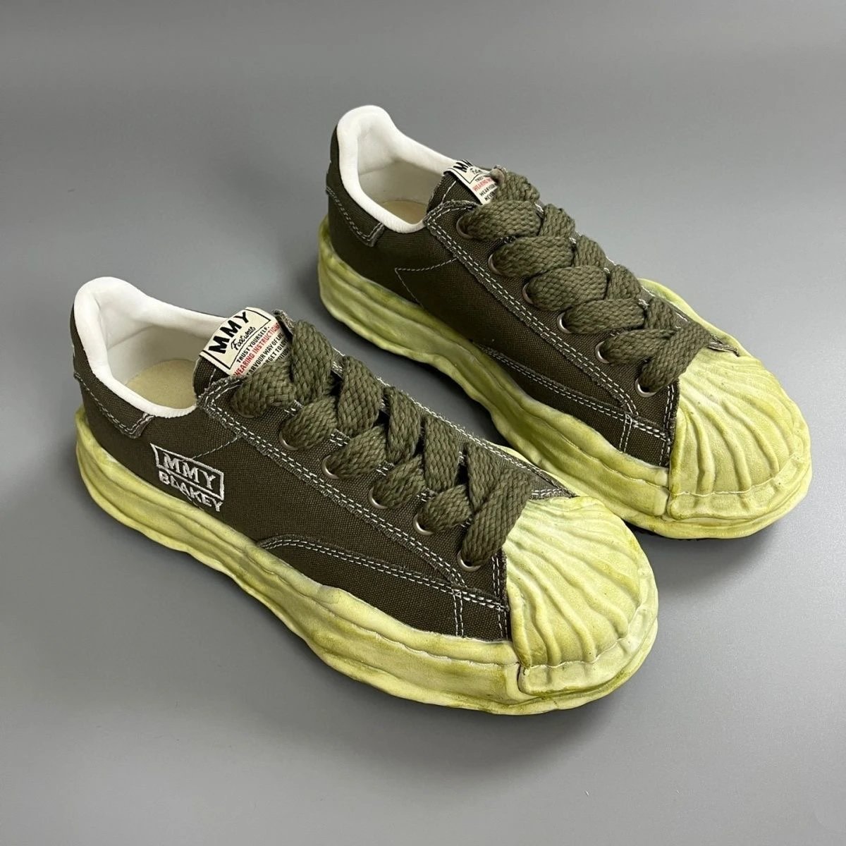26 26