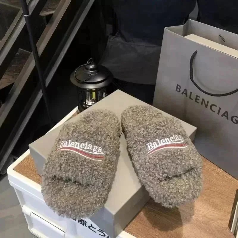 灰色 灰色