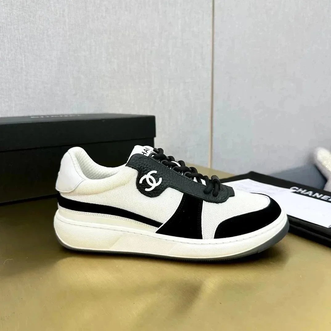 15黑白005 15黑白005