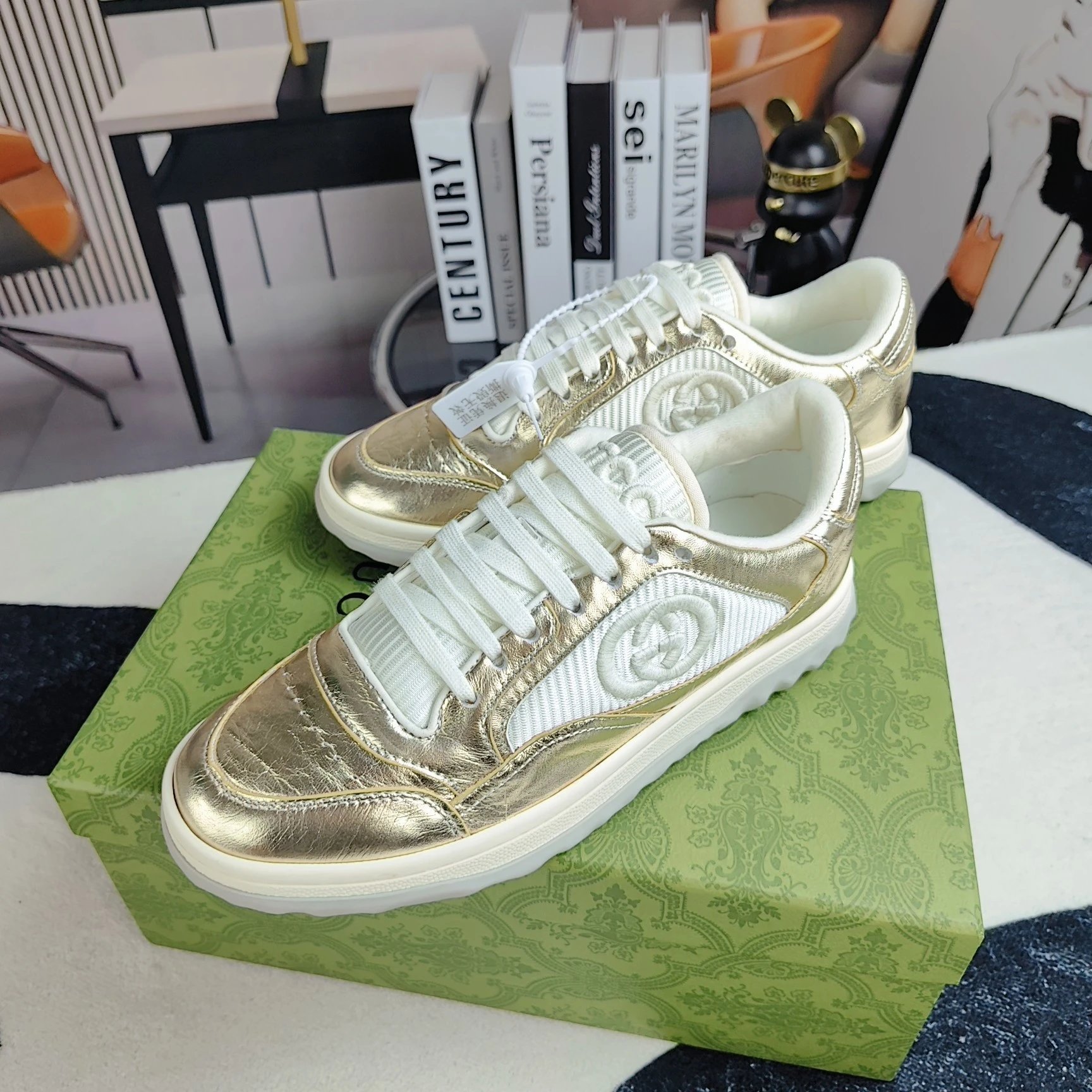 10 10