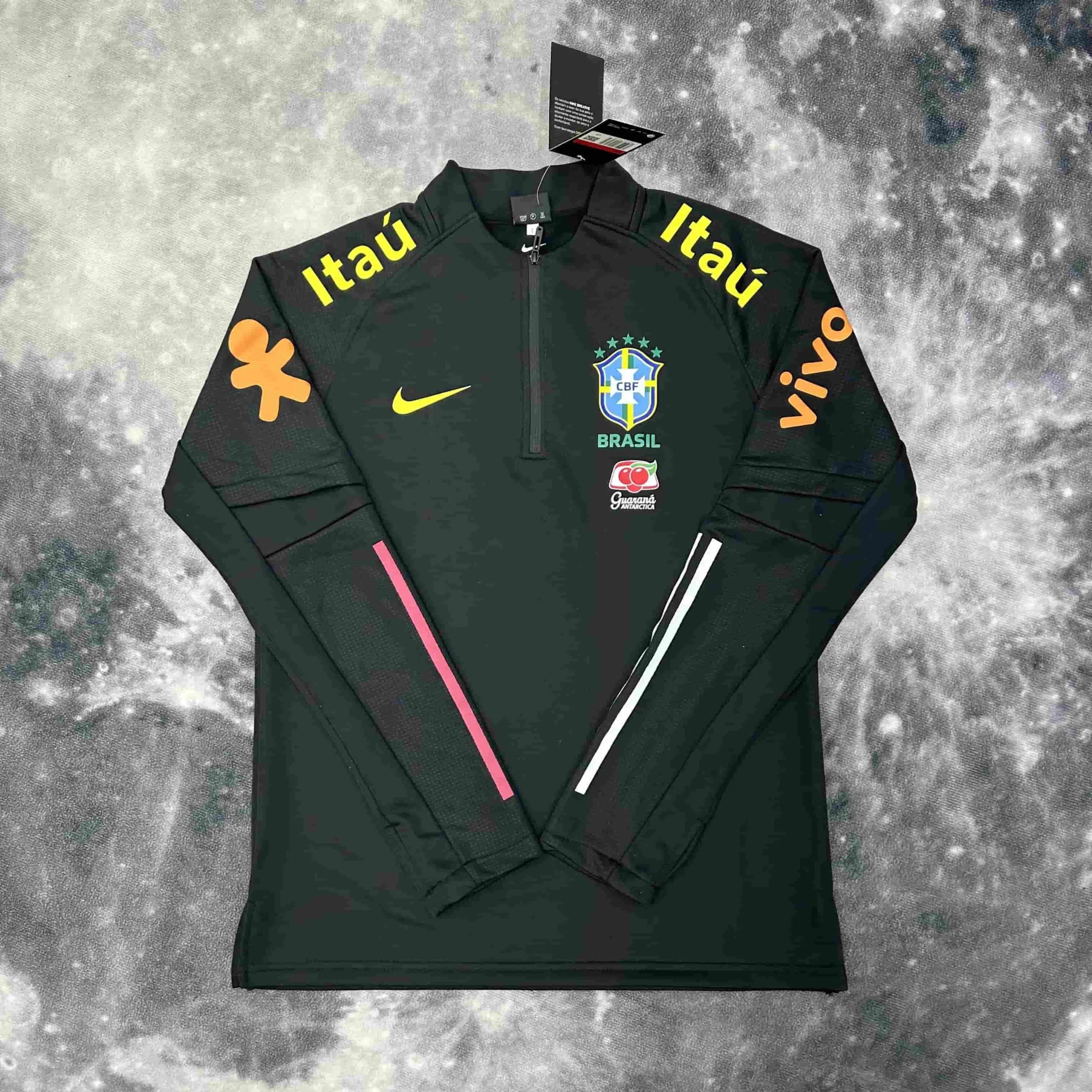 06 06