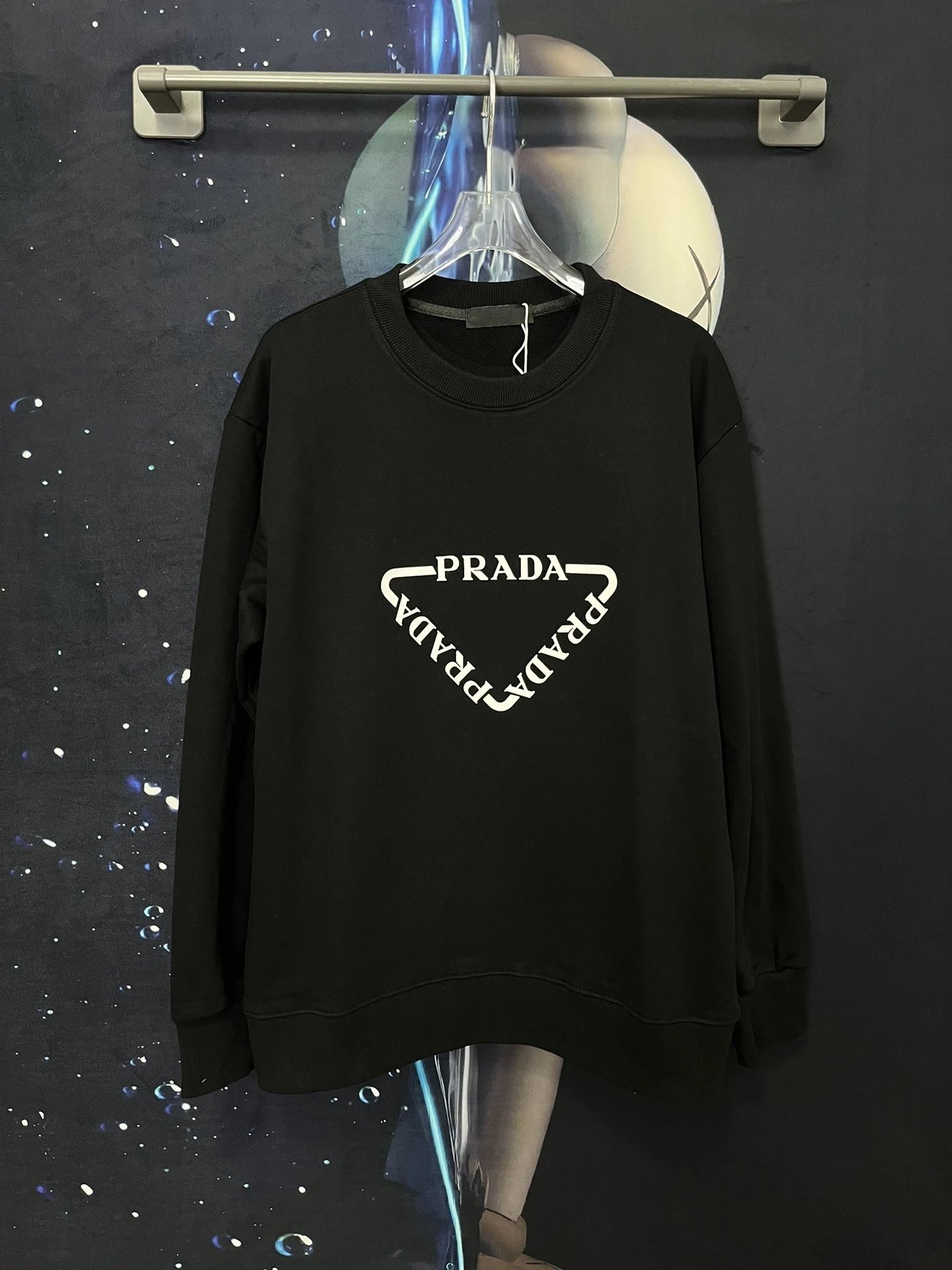 35 35
