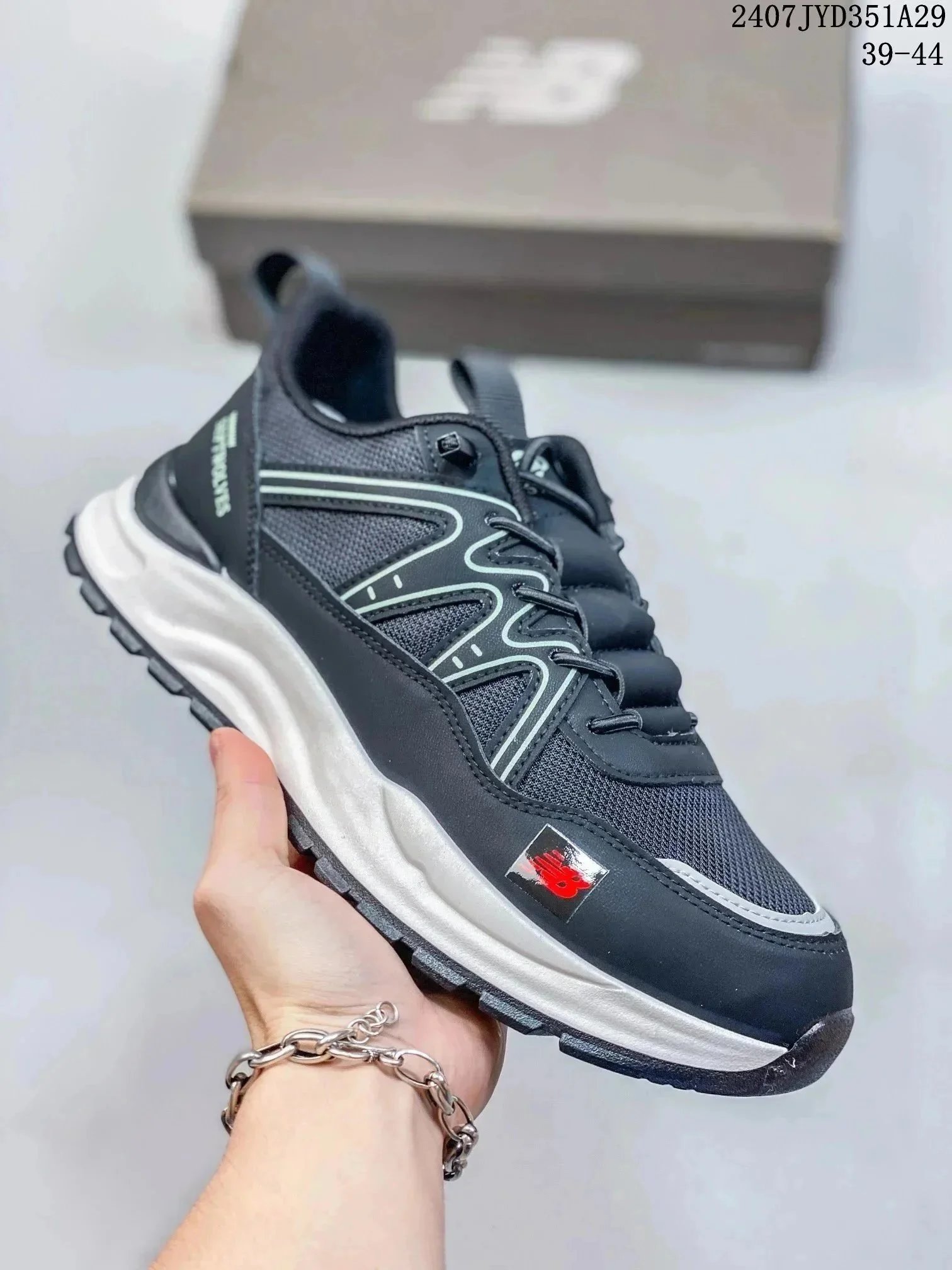 12黑色 12黑色
