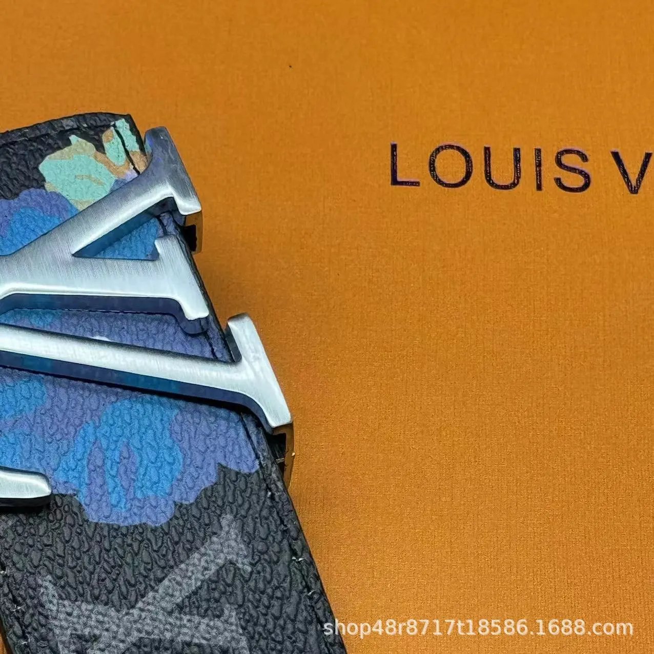 黑涂鸦 银扣 黑涂鸦 银扣