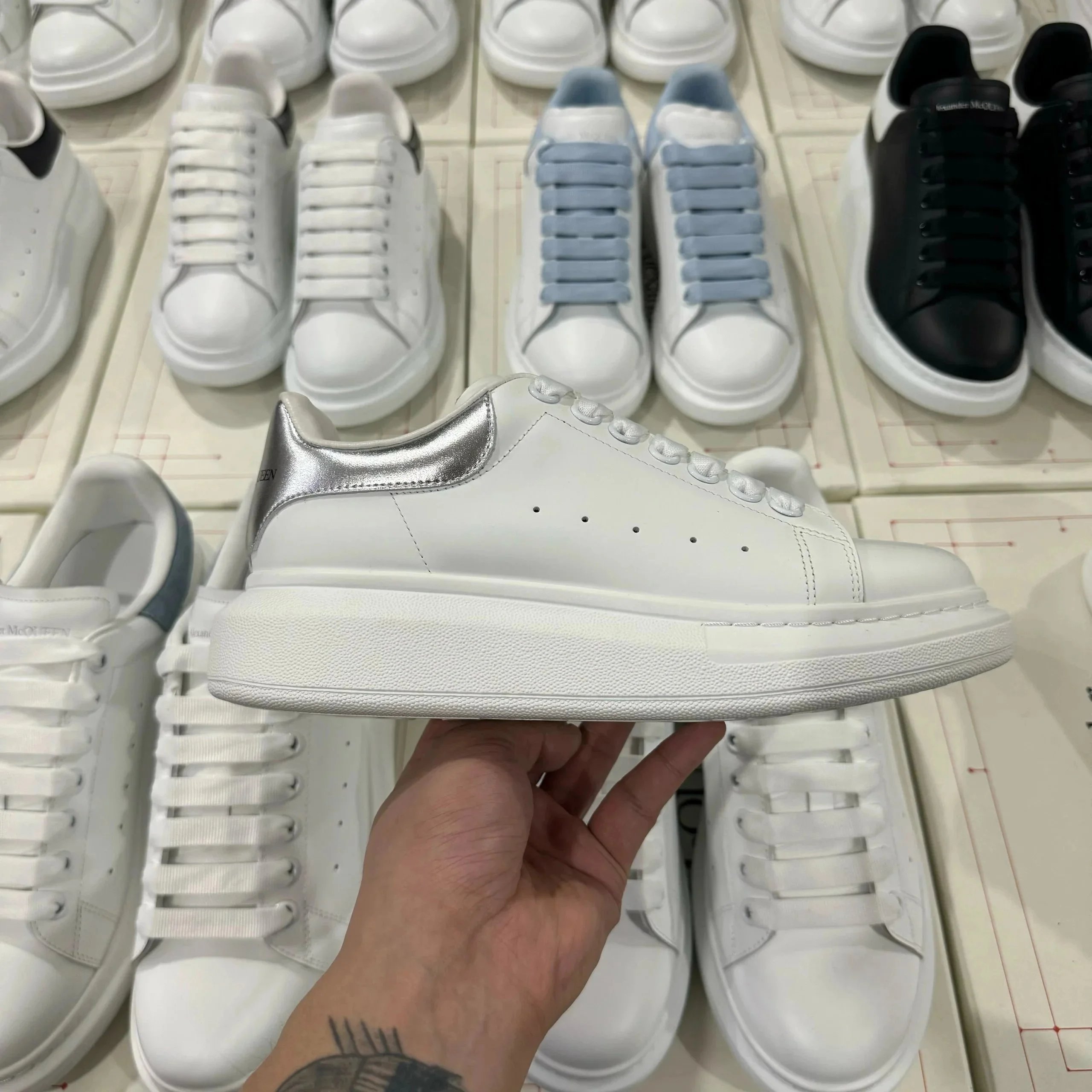 亮银皮尾 亮银皮尾