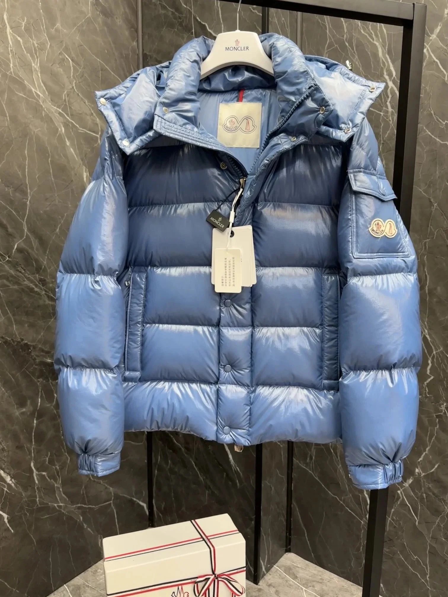 15 15