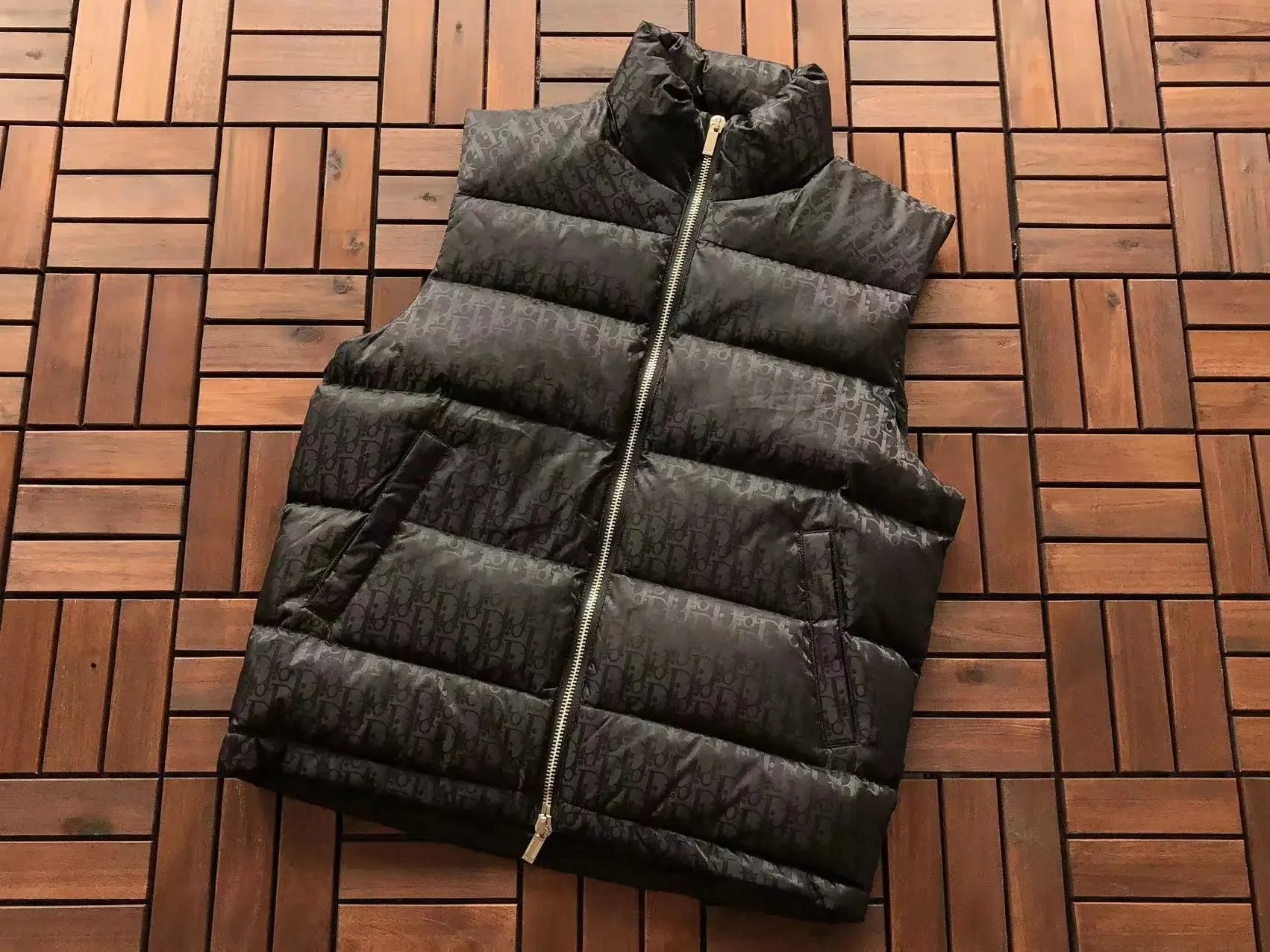 2 2