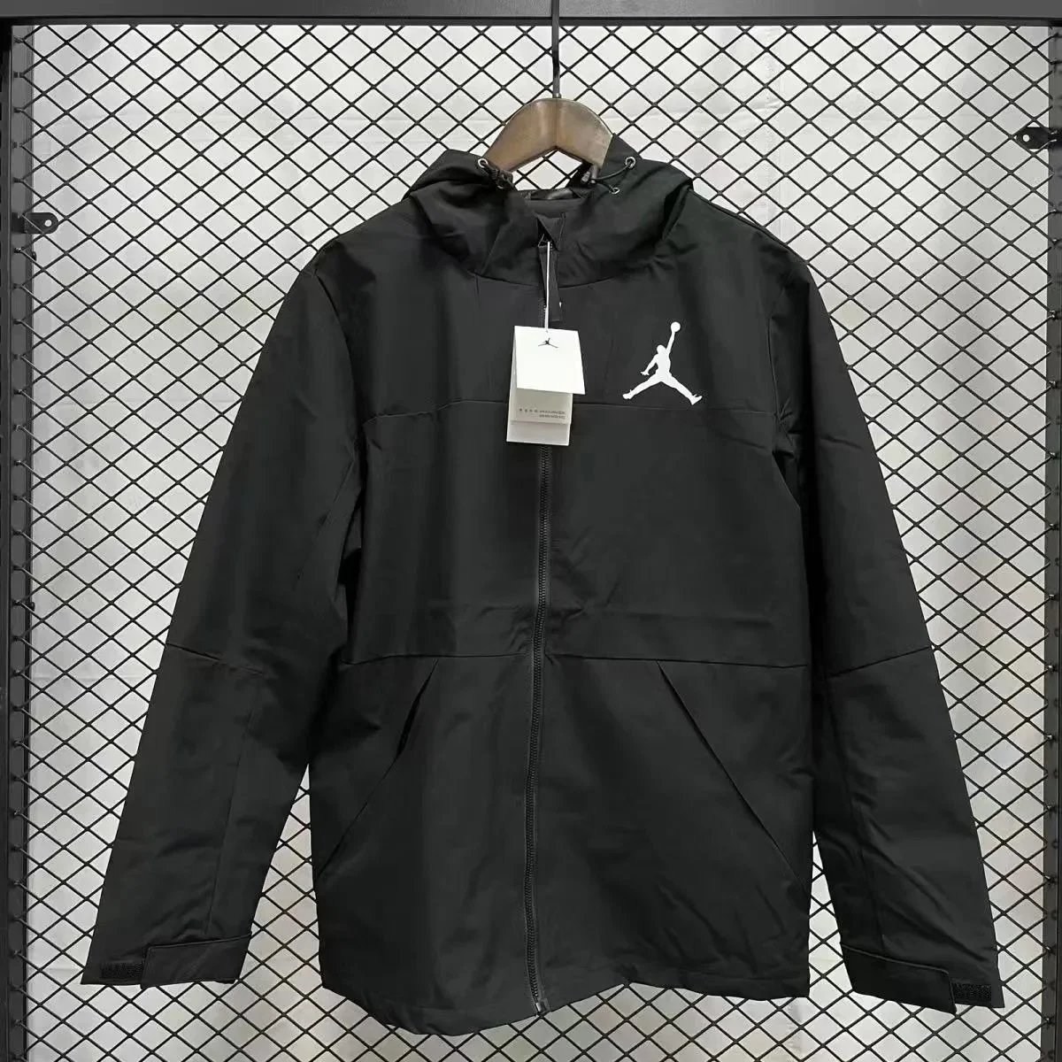 AJ06 AJ06