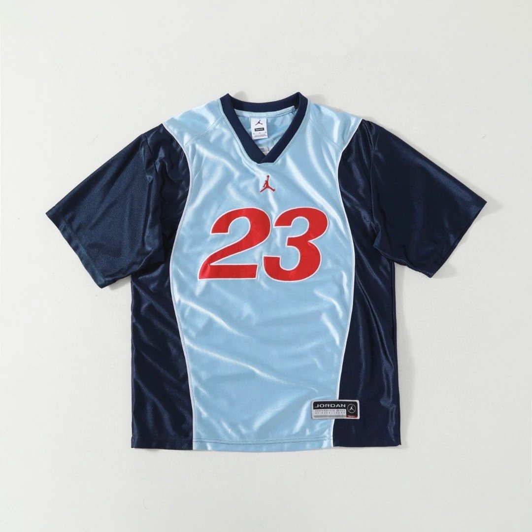 7 7