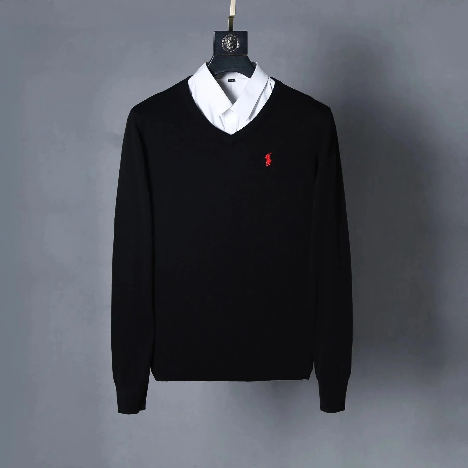 32 32